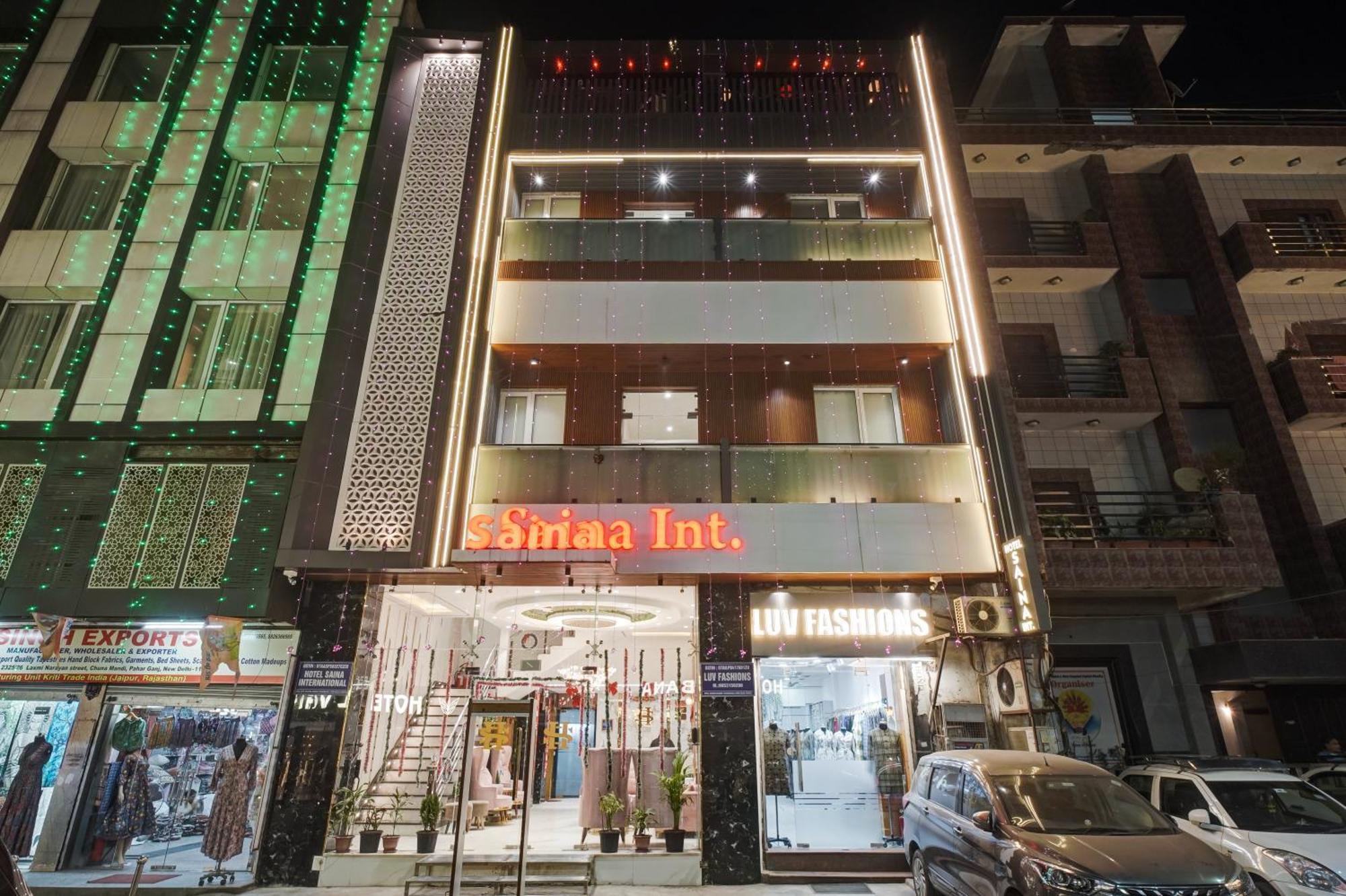 Hotel Saina International New Delhi Exterior photo